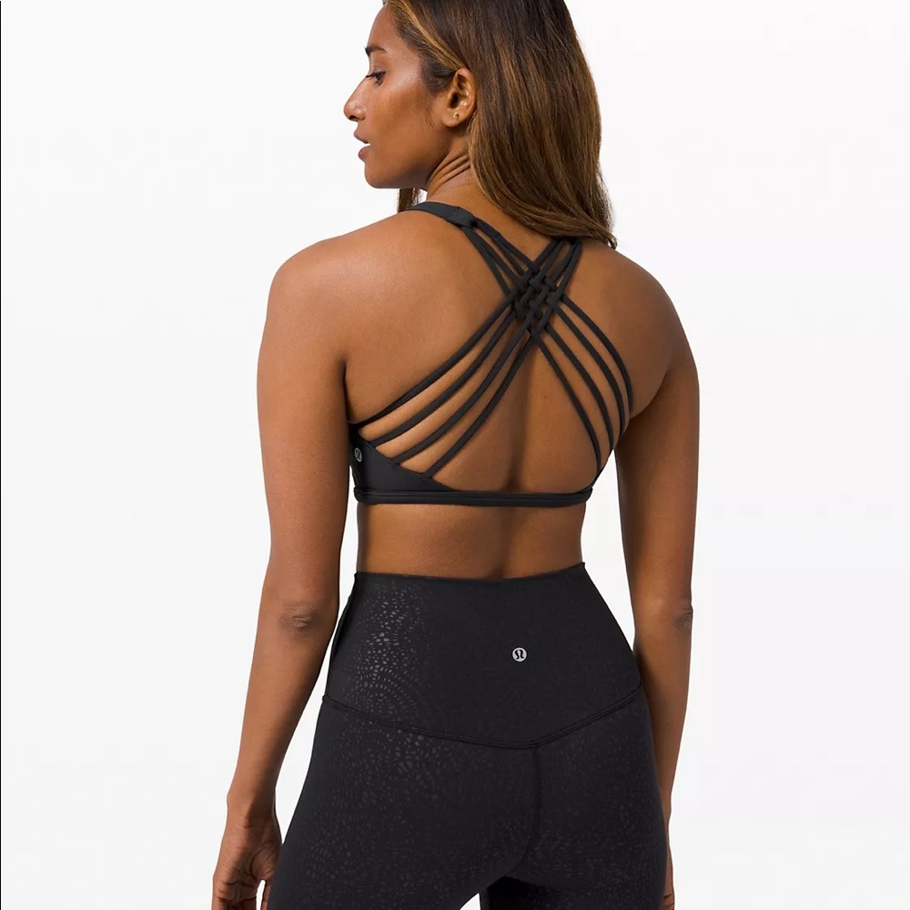 Lululemon Black Free to Be Wild Bra Size 8